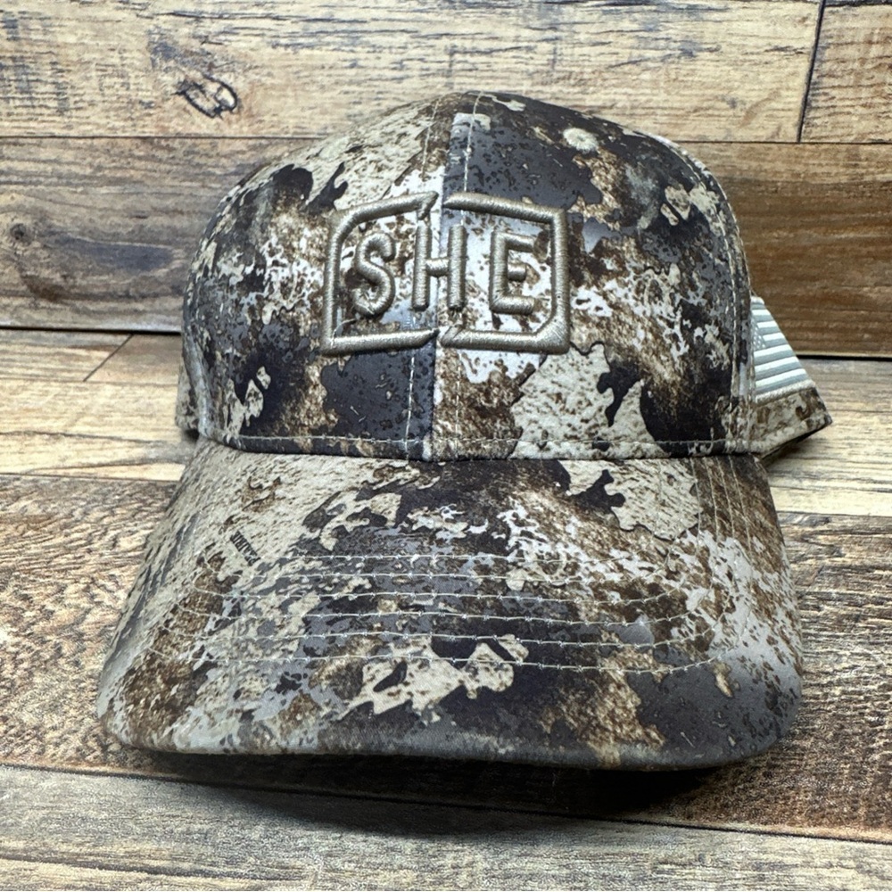 Women's Camo Trucker Hat - Brown & Tan